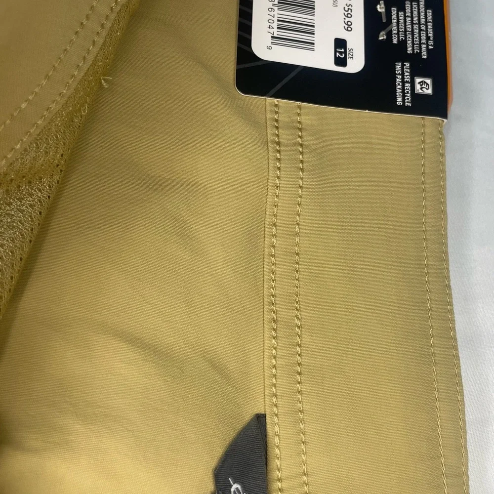 Eddie Bauer Women's Tan Cargo Shorts